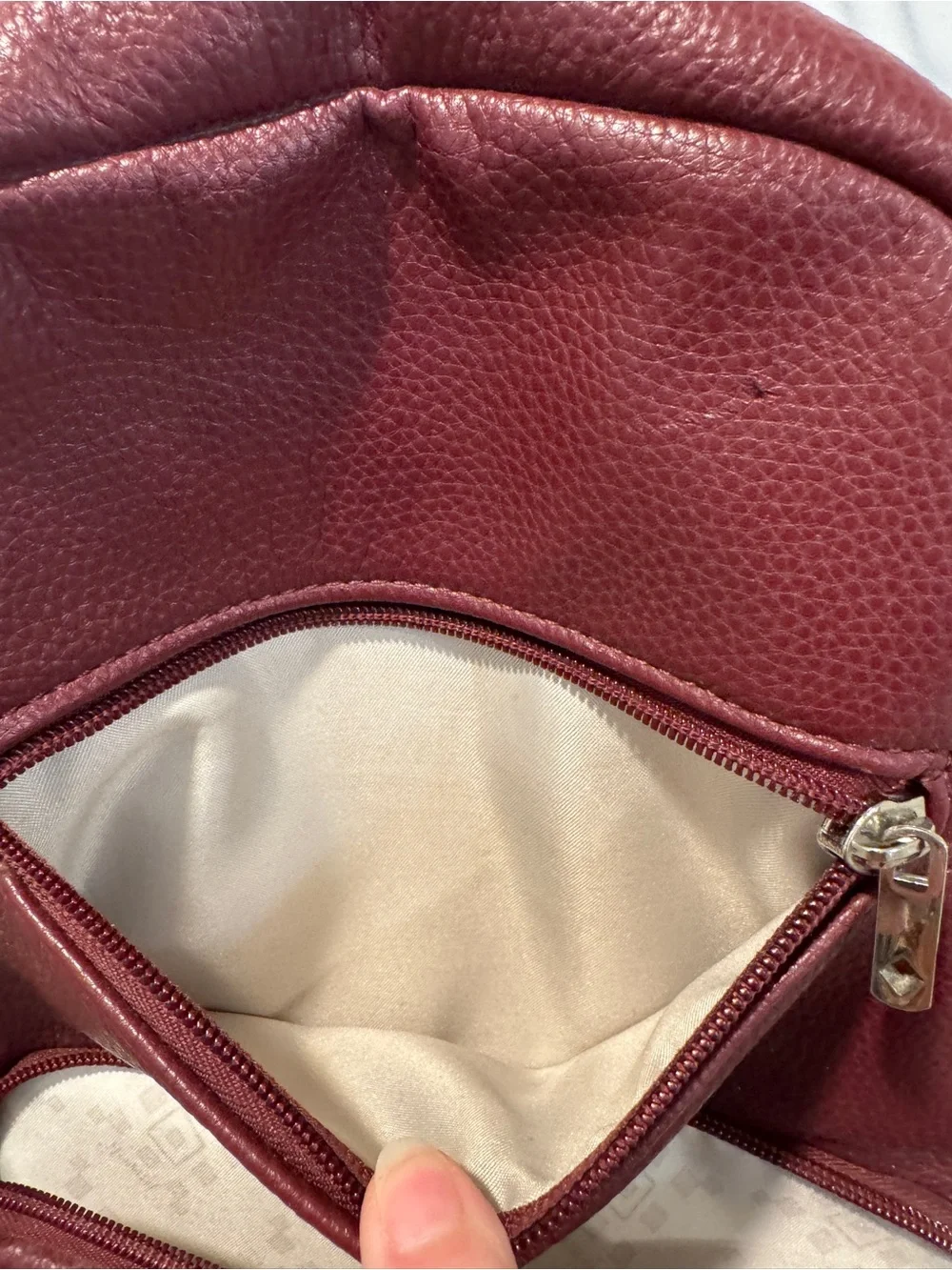 Thirty-One Monogram 'L' Burgundy Faux Leather Backpack